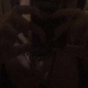 Meet your Posher, Dezz